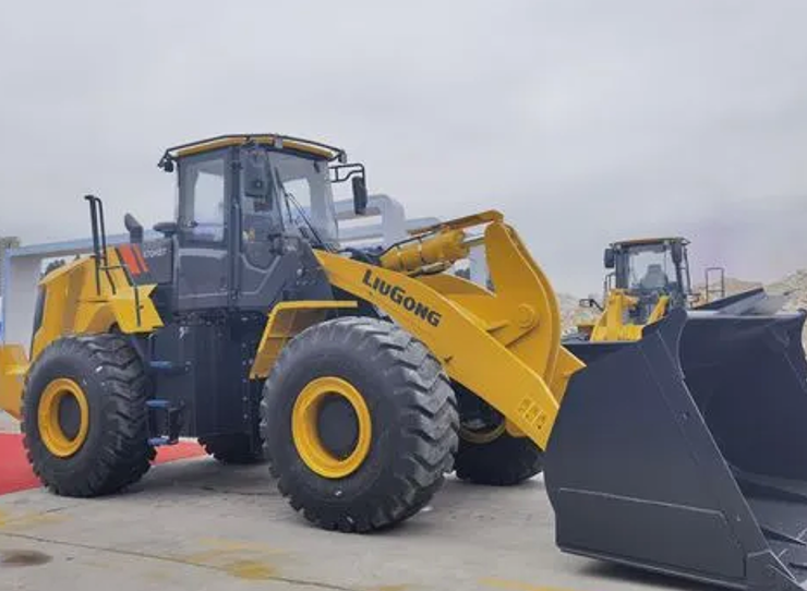 50裝載機更換剎車片需要拆卸輪胎嗎？